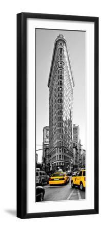 Flatiron Building with Yellow Cabs, Fifth Avenue, Broadway, Manhattan, New York - Black Framed Art Print Wall Art, 8x24 Flatiron Building with Yellow Cabs, Fifth Avenue, Broadway, Manhattan, New York - Black Framed Art Print Wall Art, 8x24