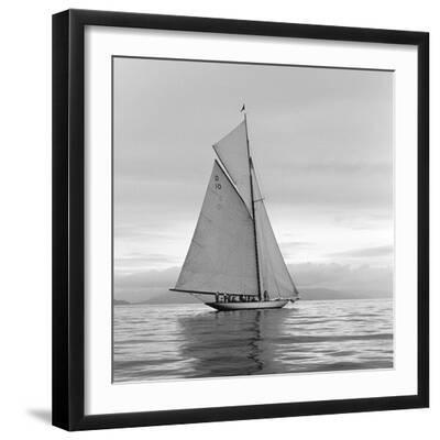 Lady Anne Sailing - Detail - Black Framed Art Print Wall Art, 16x16