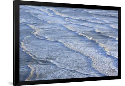 Sparkling Surf - Black Framed Art Print Wall Art, 48x32